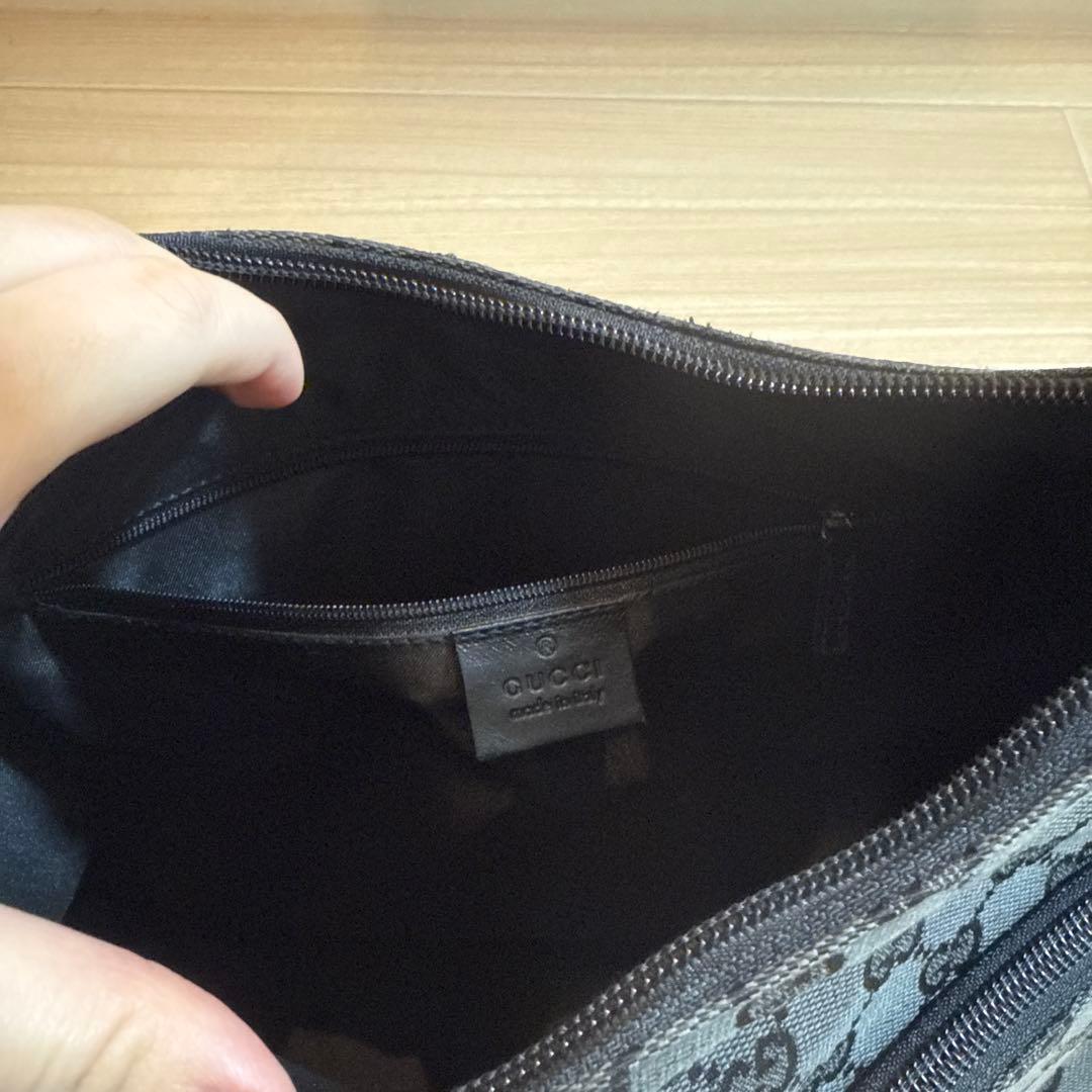 GUCCI ブラック GGパターン ハンドバッグ