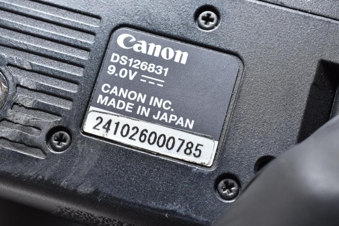 【人気のR5 動作好調】CANON EOS R5 ミラーレス一眼 ボディ カメラ