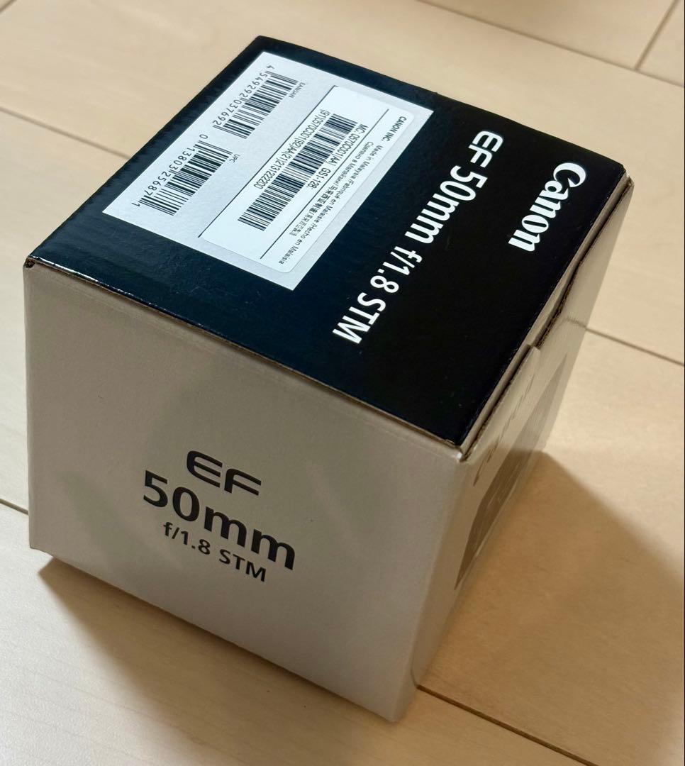 Canon EF 50mm f/1.8 STM レンズ