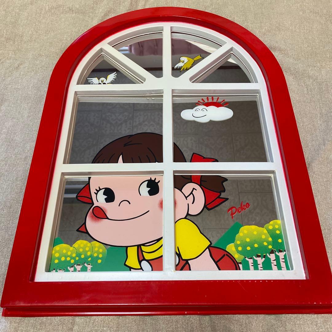 か*ん様 新品★レアペコちゃん窓型フレーム ノベルティグッズ