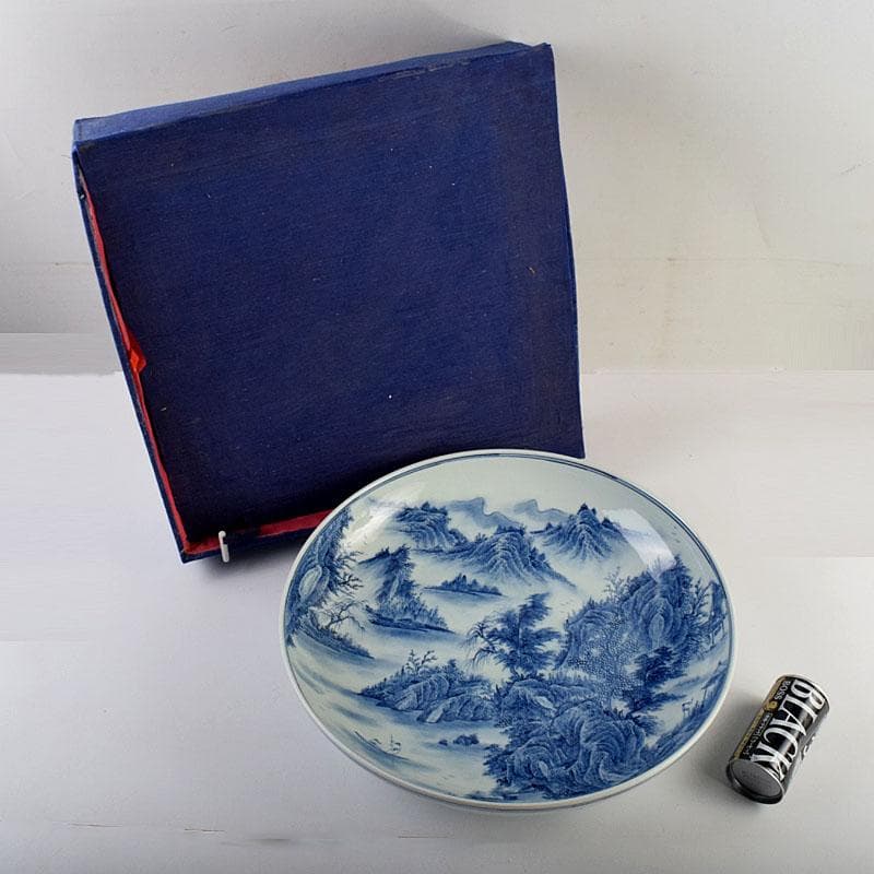 中国　景徳鎮　倣大清康煕年製　青花山水文　大鉢　大皿　C　8942A