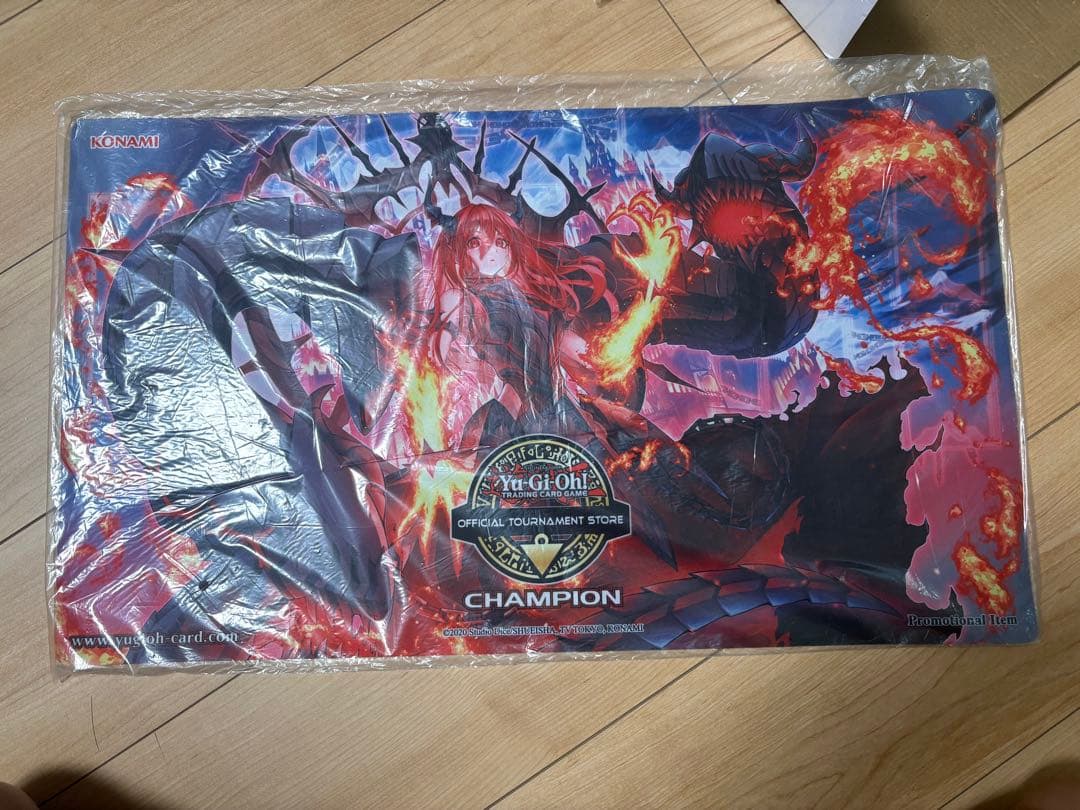 遊戯王　OTS 2024 Champion 賜炎の咎姫　プレイマット