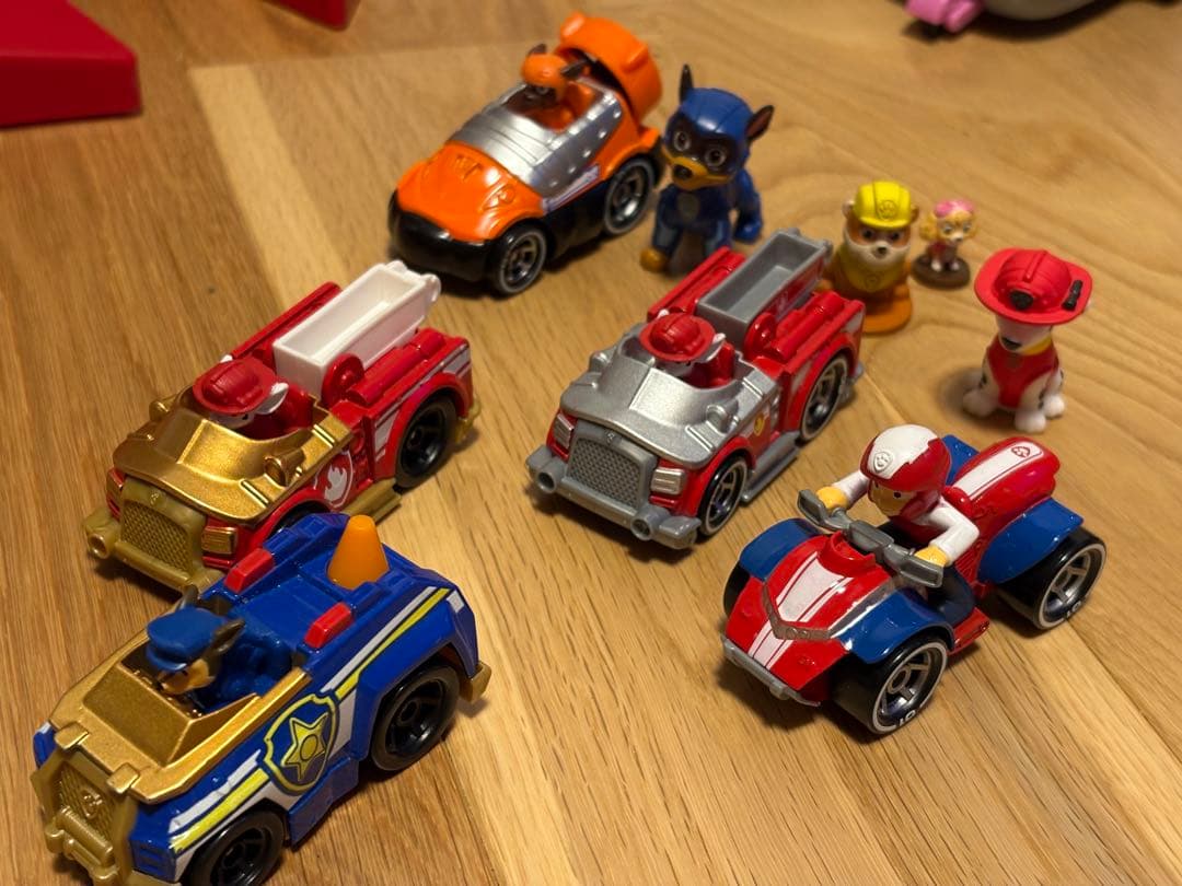 パウパトロールタワーとバウパトローラーとNintendo Switchソフト