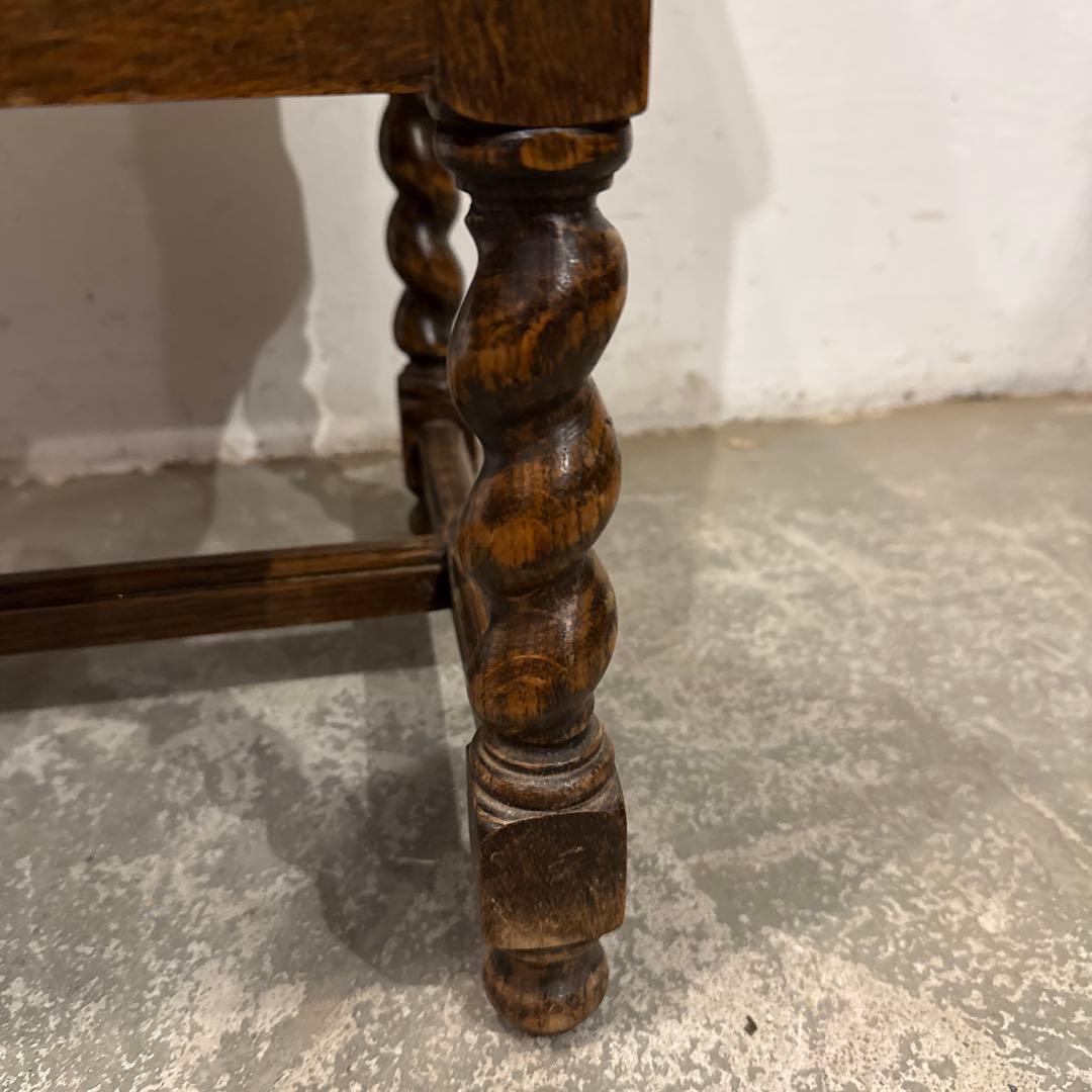 ヴィンテージ　木製サイドテーブル　扉収納付き