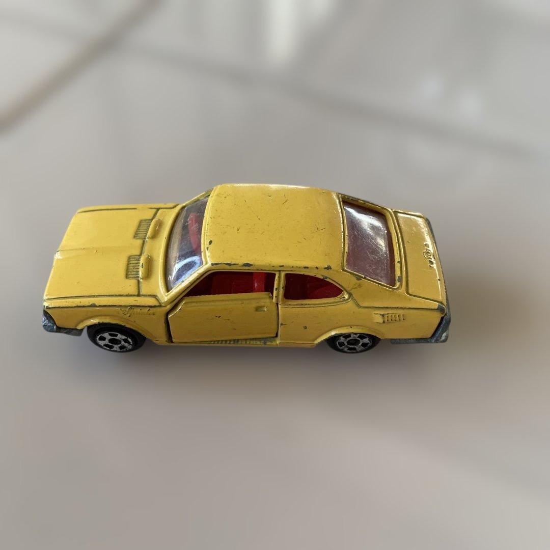 香港トミカ　トヨタ　スプリンター1200 SL　イエロー　香港製