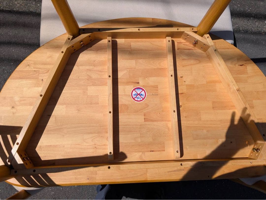 ＊東京都付近限定品＊変形型ダイニングテーブル4点セット　4人掛け