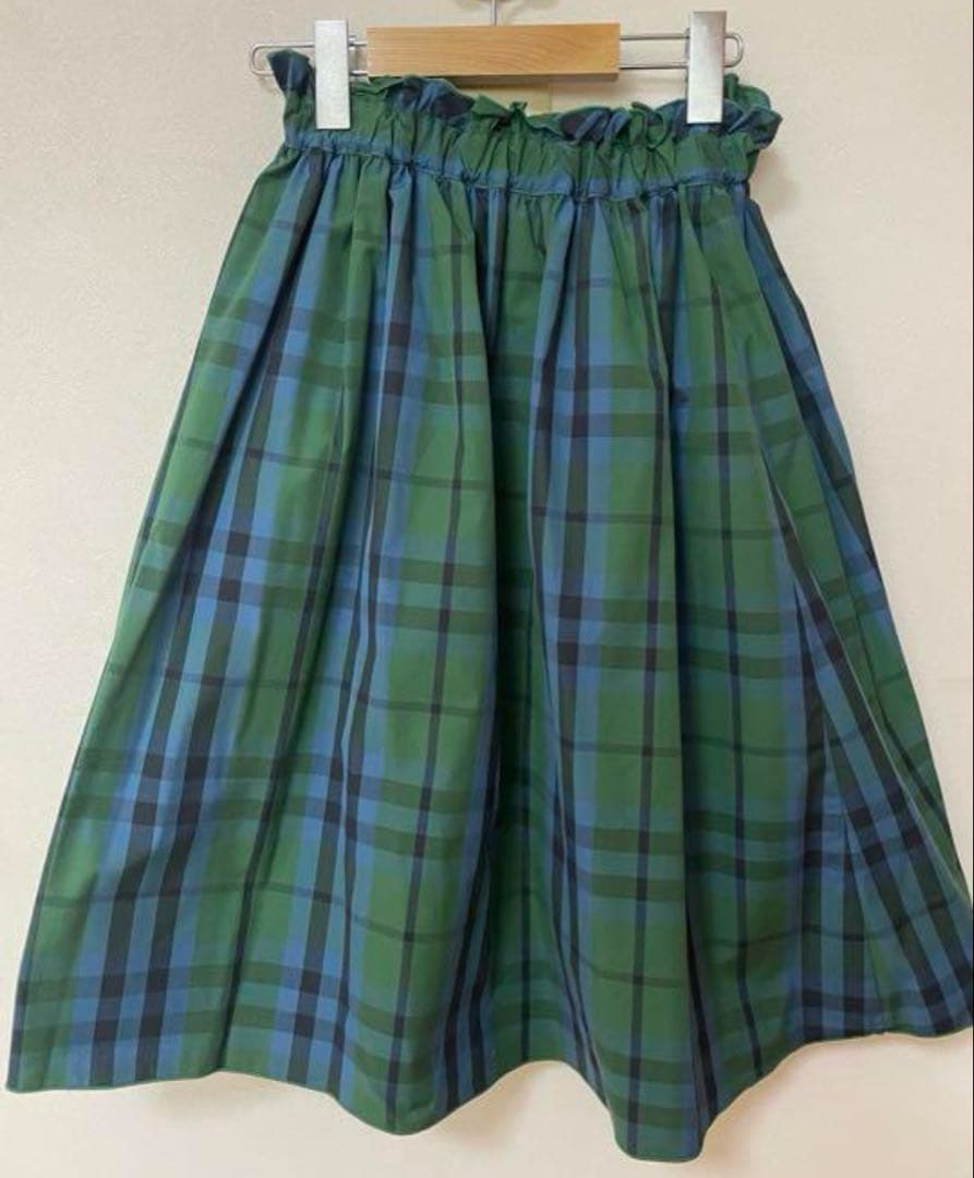 美品　ファミリア　ファミリアチェック　スカート　160 グリーン