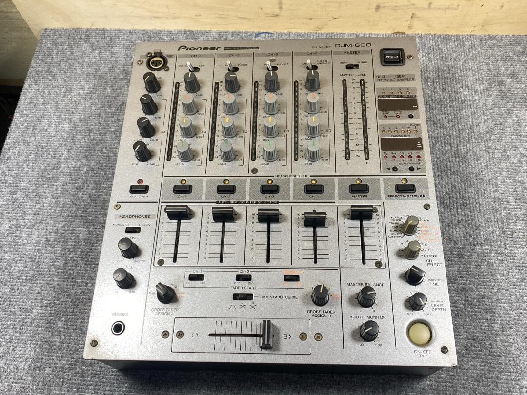 726 pioneer DJM-600 DJミキサー