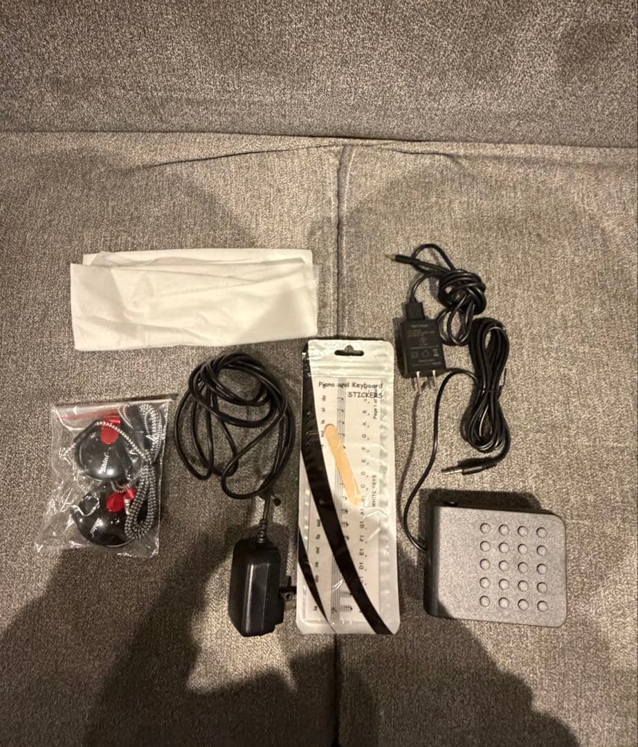 【新品未使用】【完品】◆電子ピアノ 88鍵盤 高音質 多機能 ブラック 黒