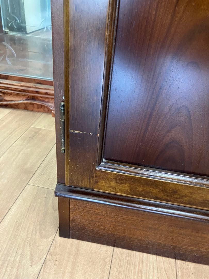 カリモク　コロニアル　チェスト　キャビネット