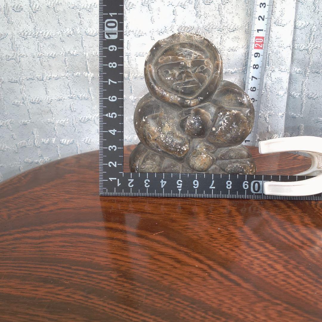 骨董５ イヌイット?黒色石製座仏像