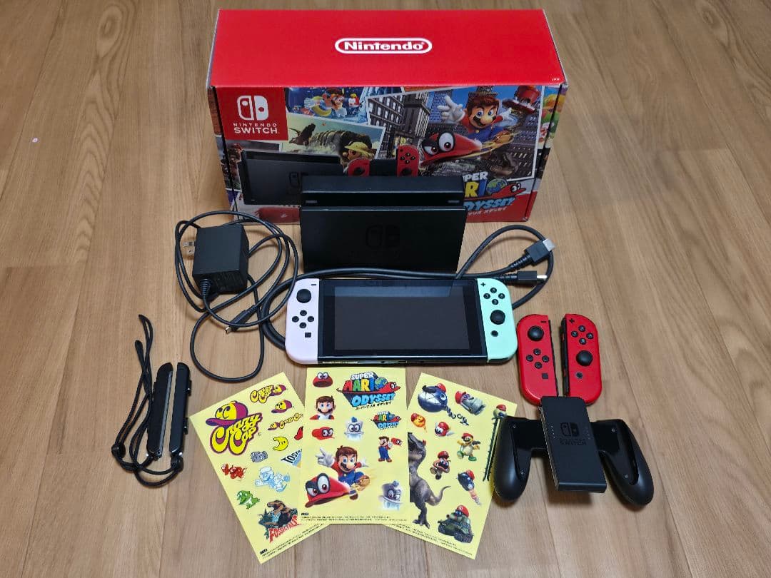 Switchマリオセットソフト/ケース無ステッカー付代替JC＋赤JC(ジャンク)