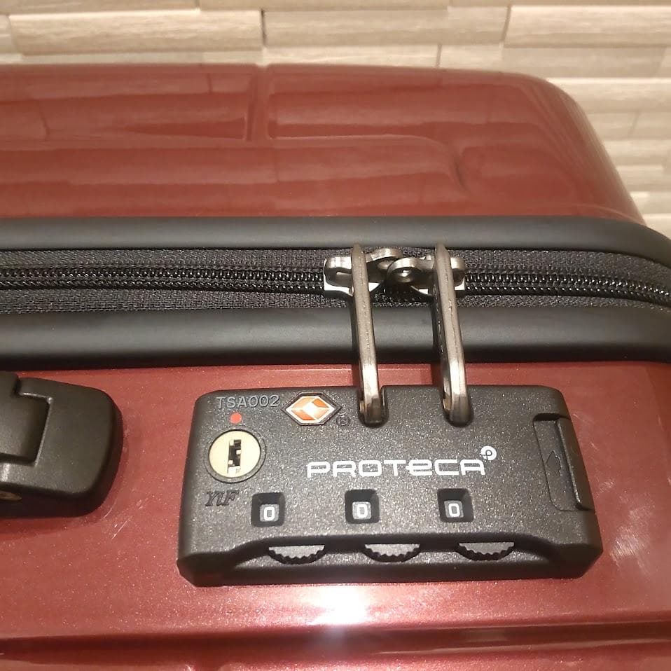 ★美品★　PROTECA プロテカ スタリアV ストッパー付き 66L 日本製