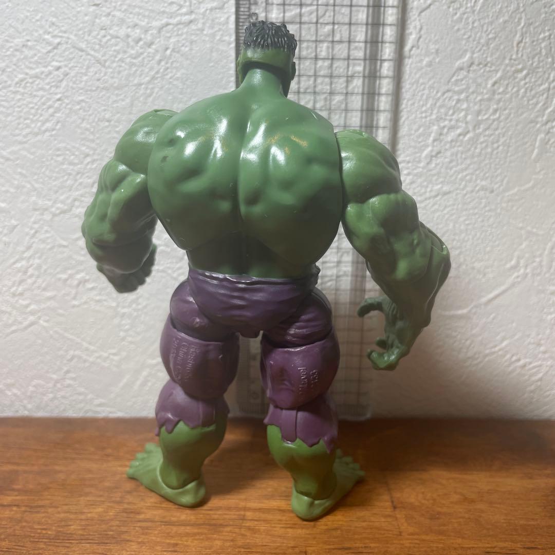 マーベル　グリーンハルク　フィギュア