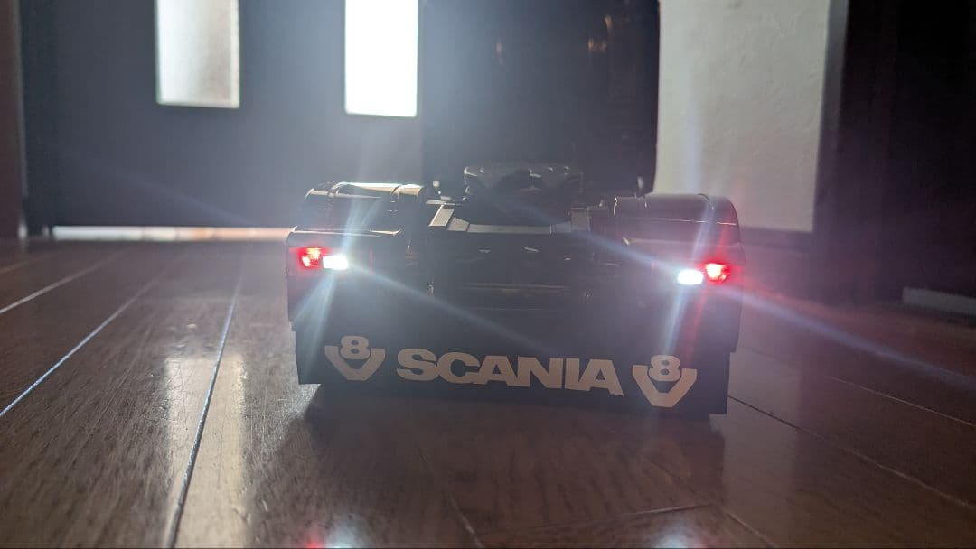 予約注文品　れん　スカニア 770 MFC03 カメラ 2.4g 液晶