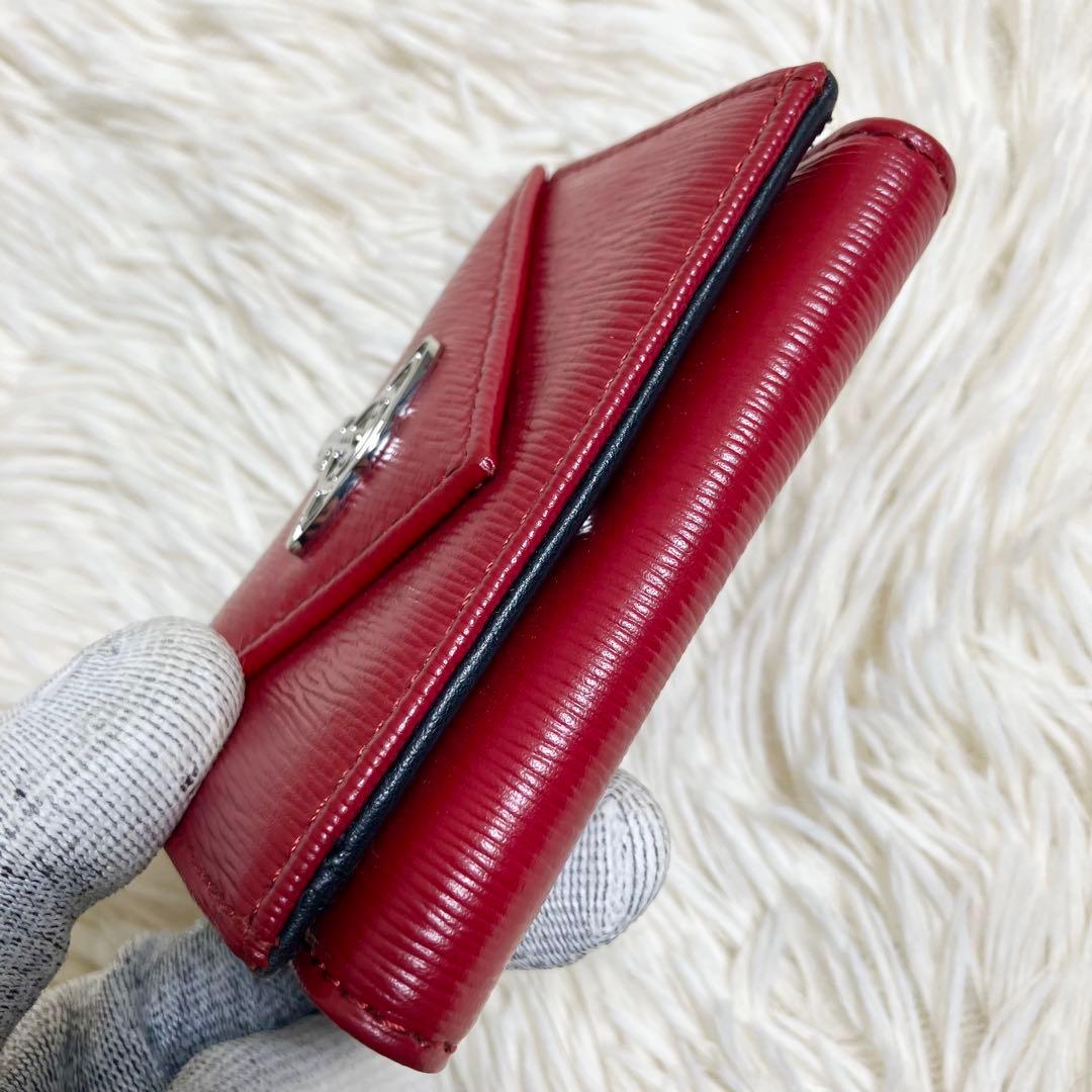 【新品同様】 ヴィヴィアン トリフォールド レター型 オーブ