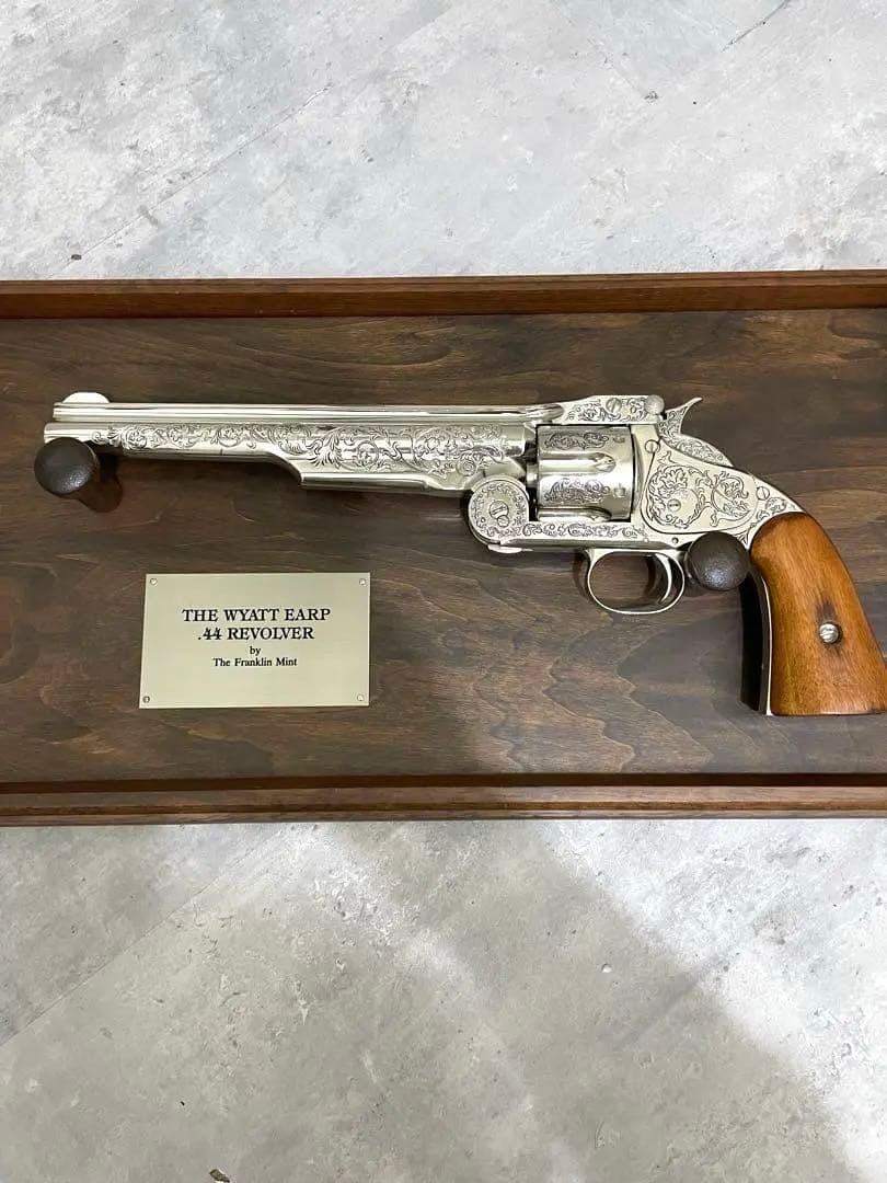フランクリンミント WYATT EARP 44 リボルバー 観賞用 モデルガン
