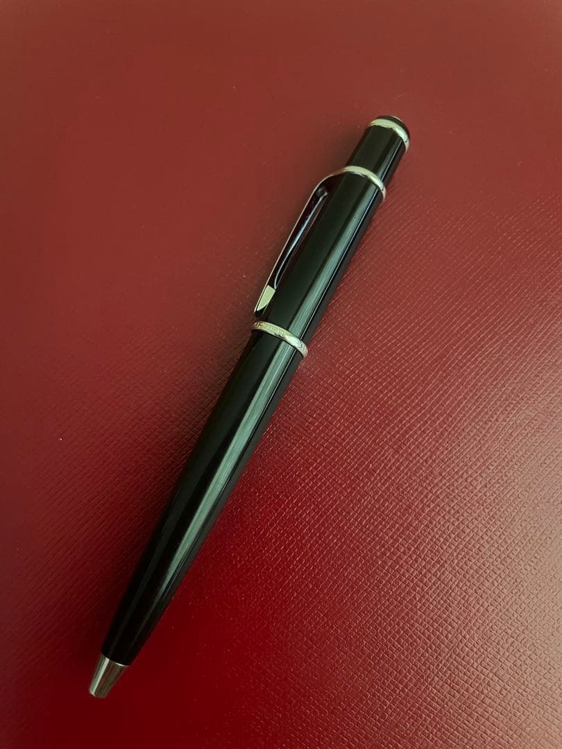 カルティエ　ボールペン