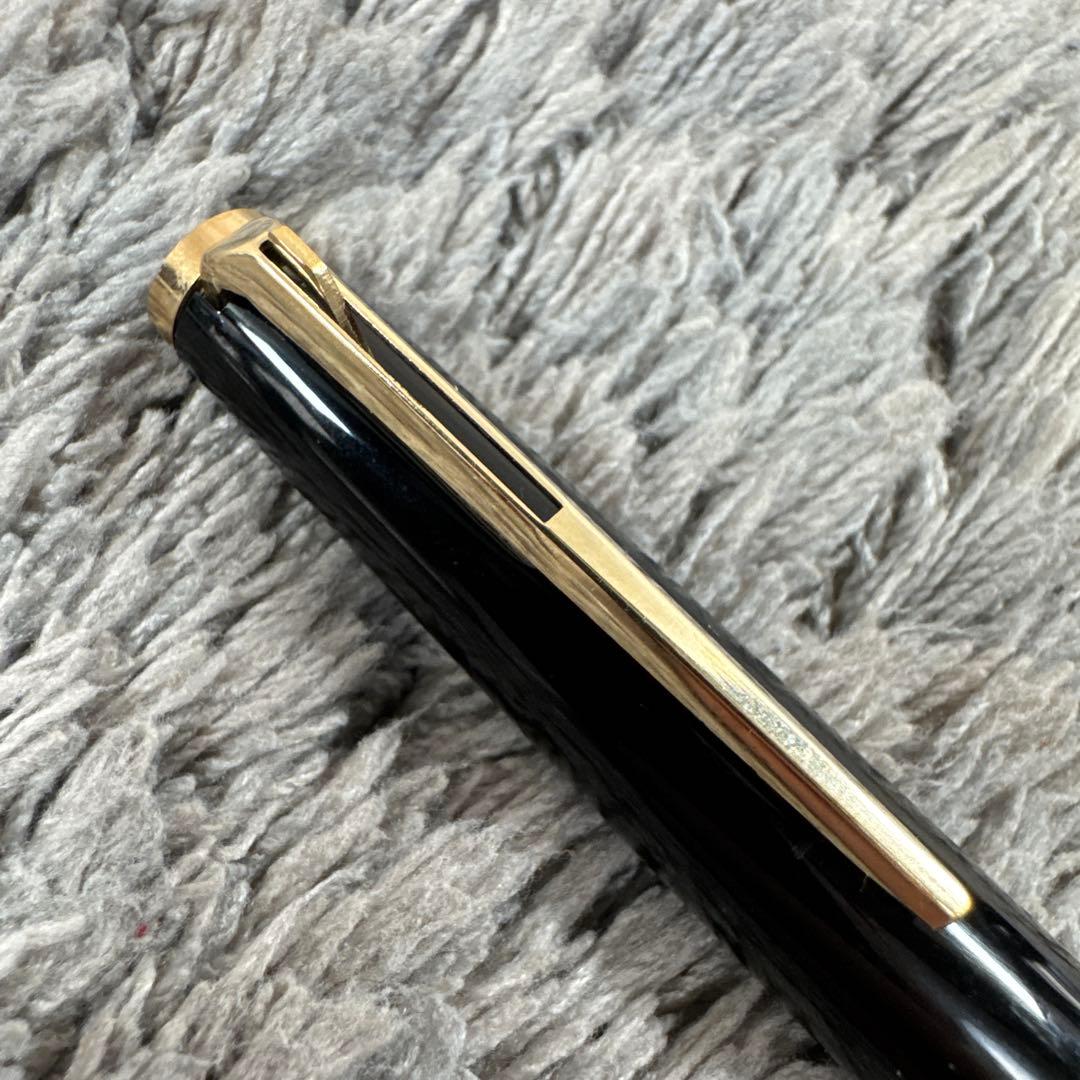 MONT BLANC モンブラン 万年筆 & ボールペン ケース付き