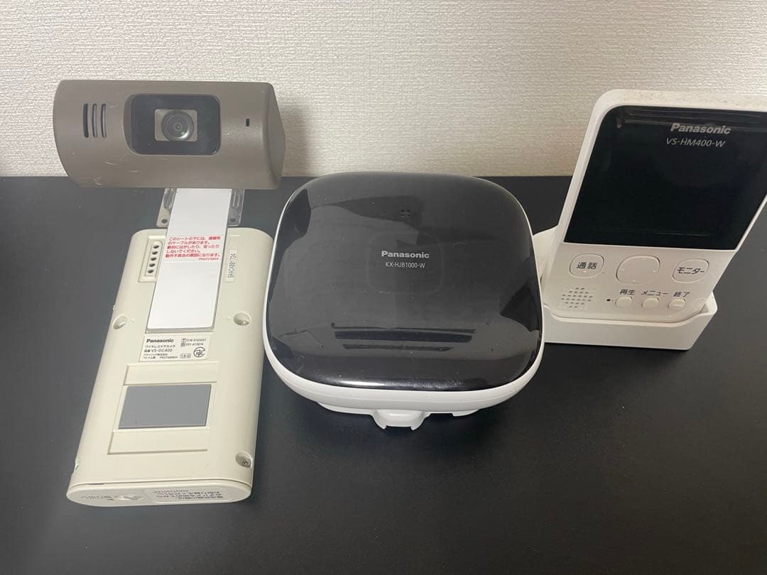防犯カメラ　Panasonic VS-HC400-W ホームユニット付き