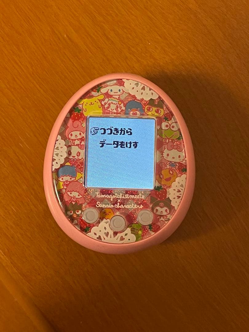 【希少 入手困難】バンダイ たまごっちみーつ サンリオキャラクターズ　みーつ