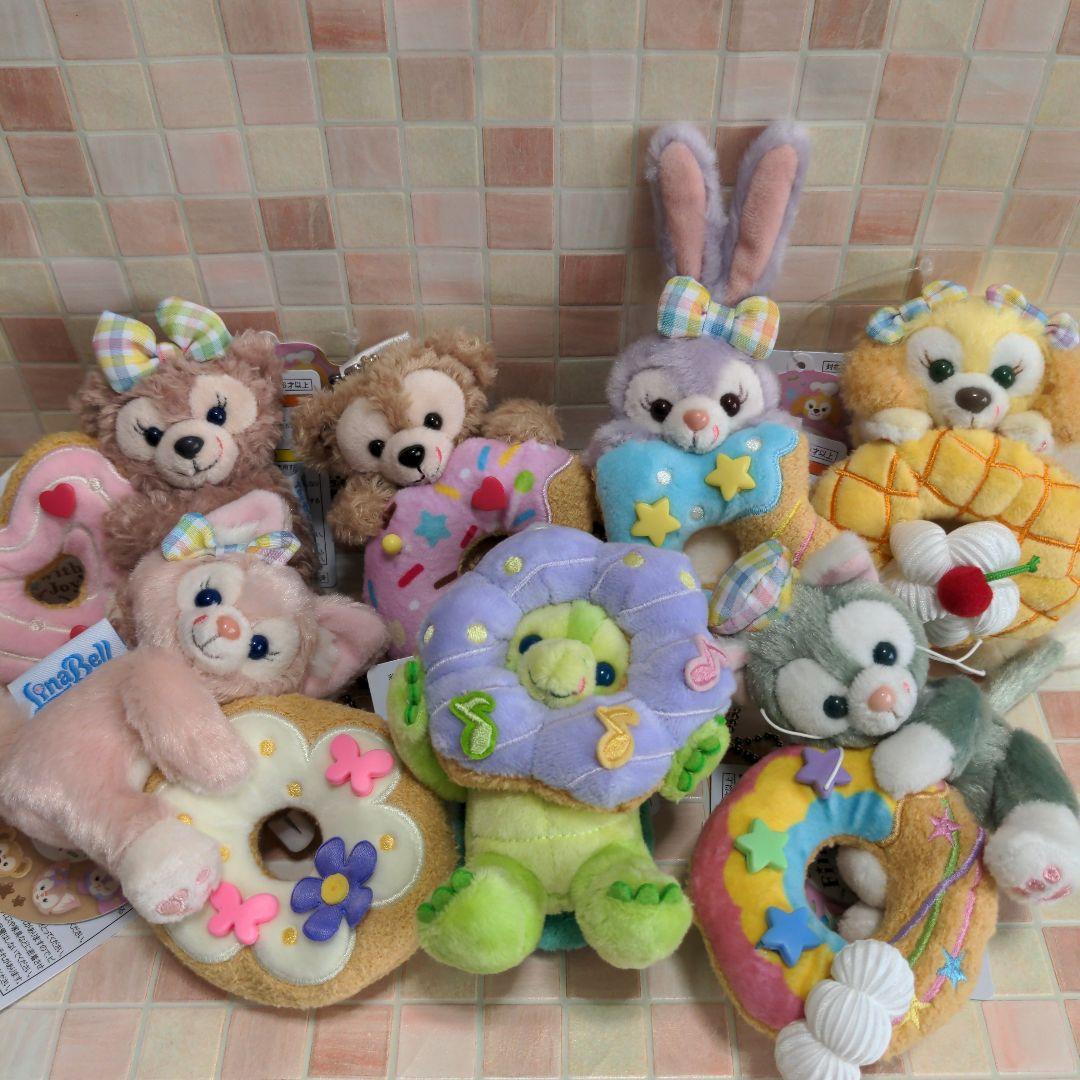 ダッフィー　フィルドウィズジョイ　ぬいぐるみバッジ　コンプリー　新品タグ付き