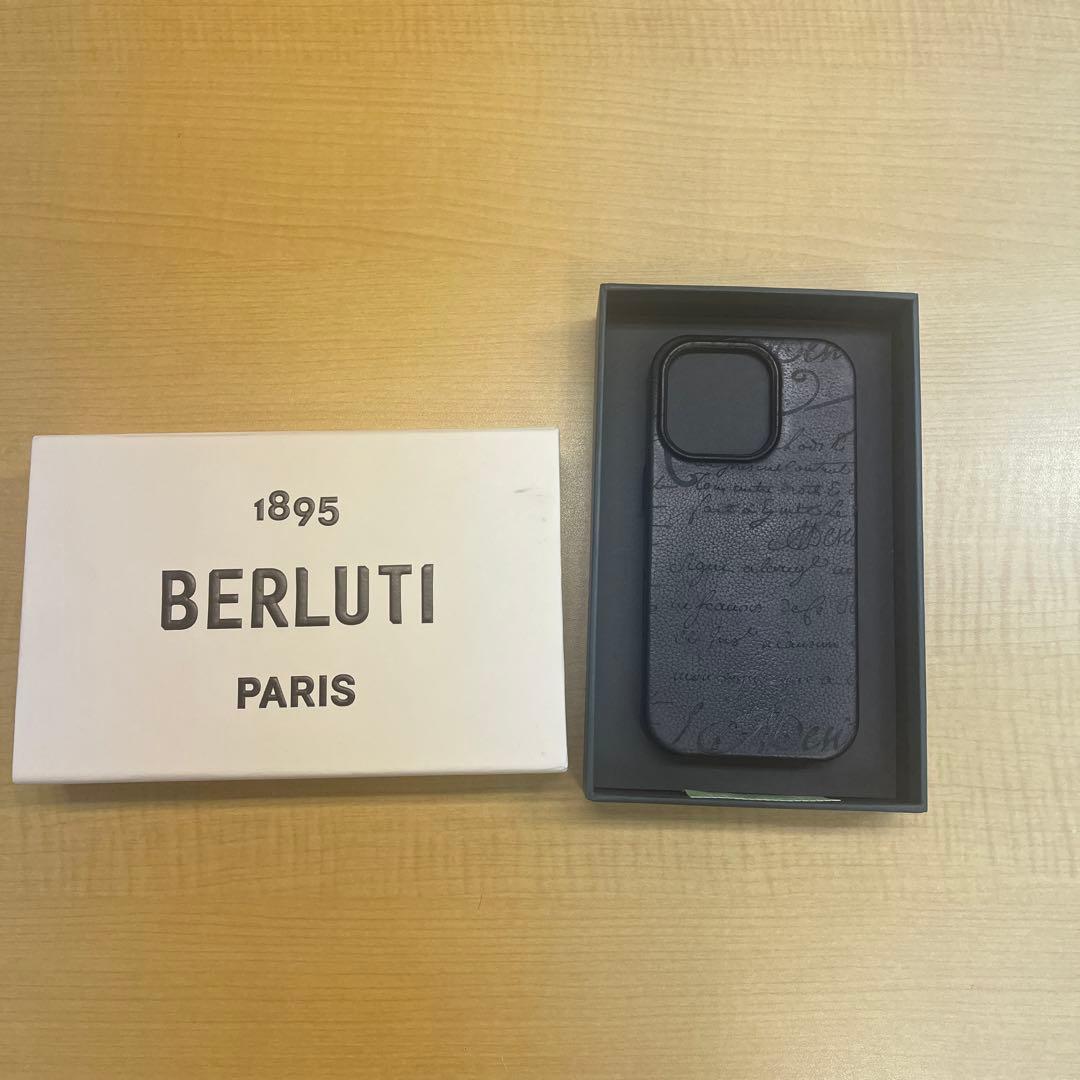 BERLUTI スクリットレザー iPhone16proケース 美品