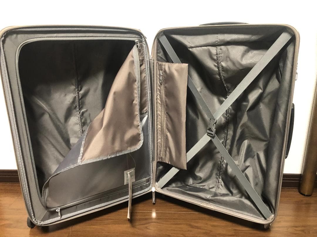 サムソナイト スーツケース キャリーケース ヴォラント Volant スピナー