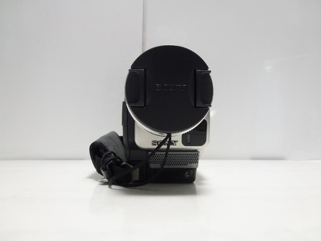 訳有り動作品 Mini DV　ソニービデオカメラ　SONY DCR-TRV20