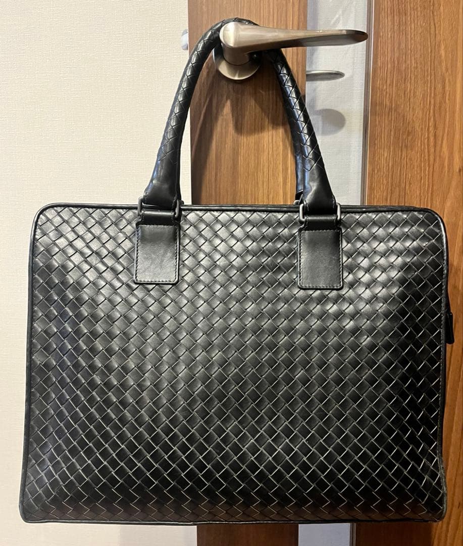 BOTTEGA VENETA イントレチャート ブリーフケース レザー