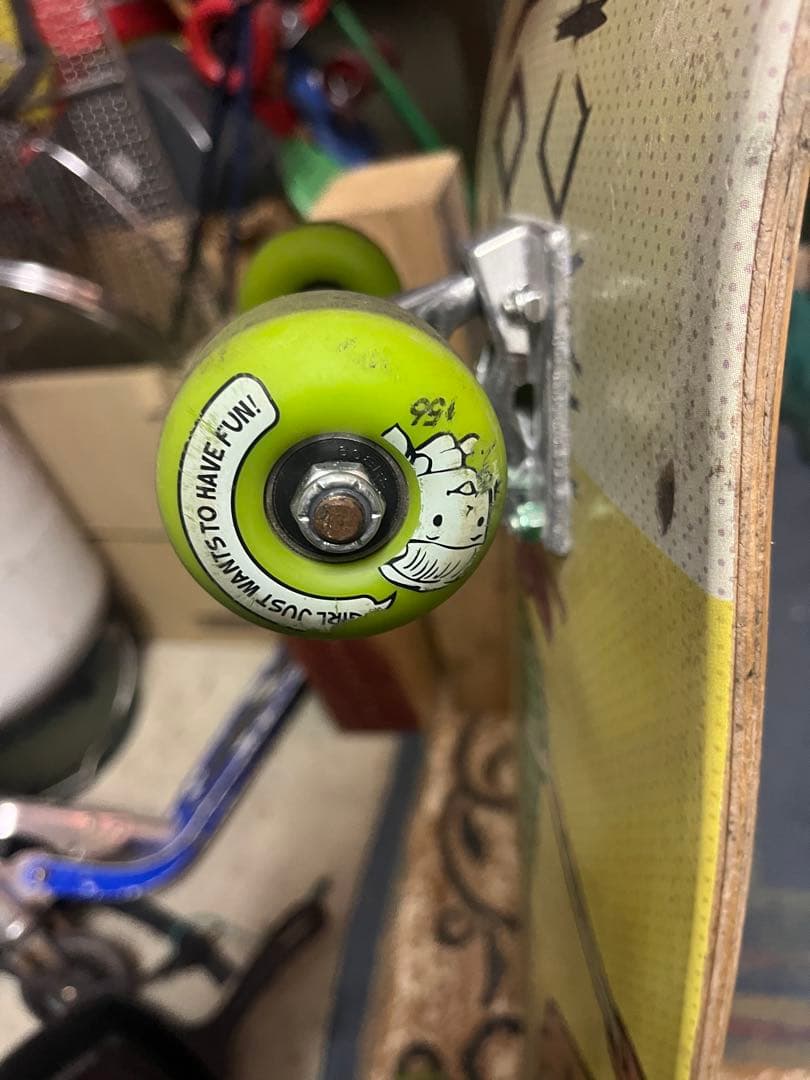 スケートボード コンプリート ベンチャー　トイマシーン