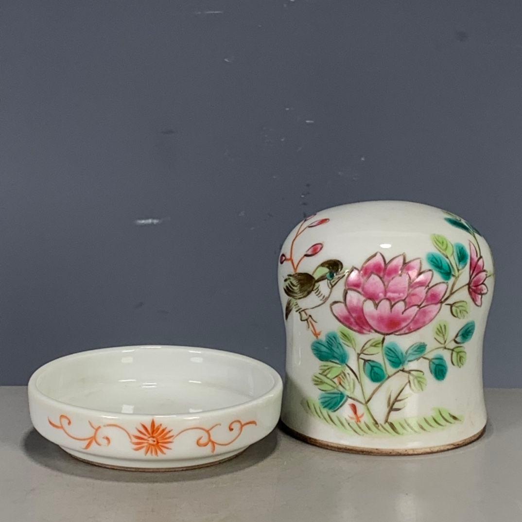 パステル花卉花鳥蓋猪口サイコロ猪口  景徳鎮 陶磁器 装飾品 現代工芸品 置物