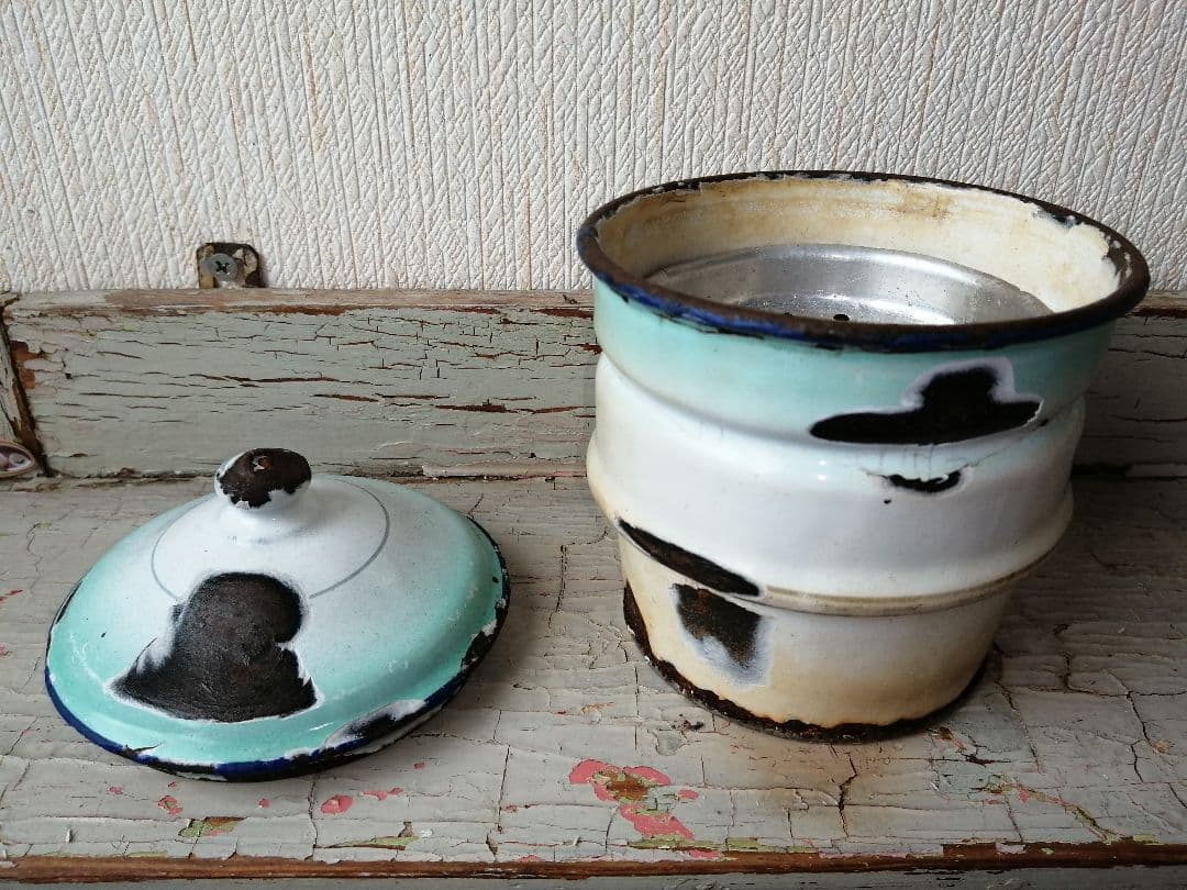 アンティーク　ポット