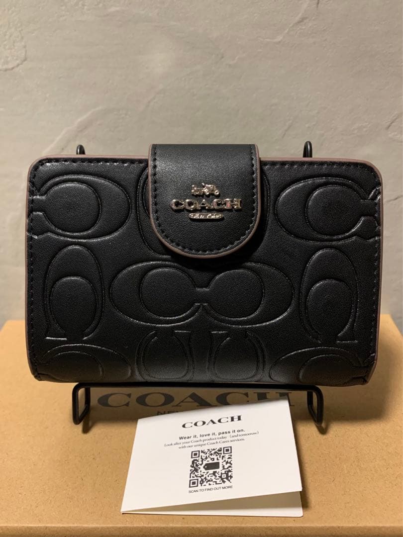 大人気！COACH ブラック 二つ折り財布 レディース
