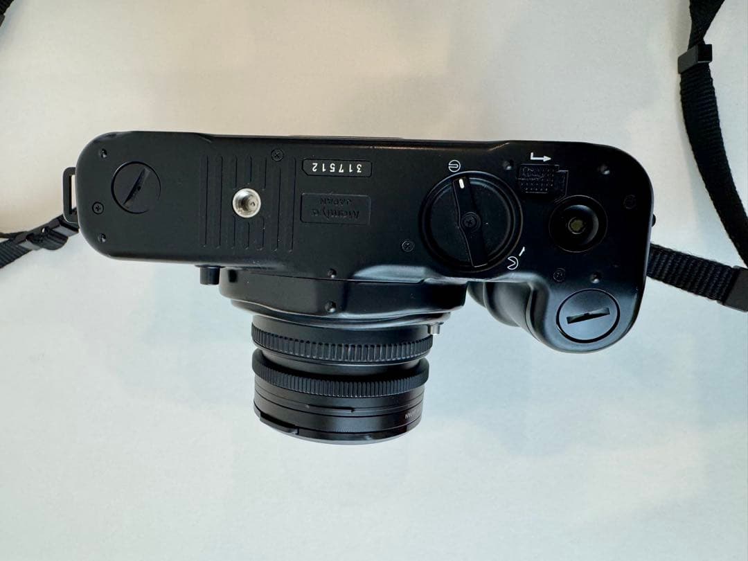 マミヤ Mamiya6 MF + 75mm F/3.5レンズ