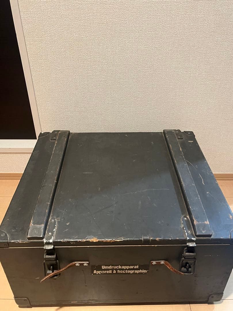 ミリタリーボックス　アウトドア　軍ものスイス軍　60年代60s 実物ミリタリー