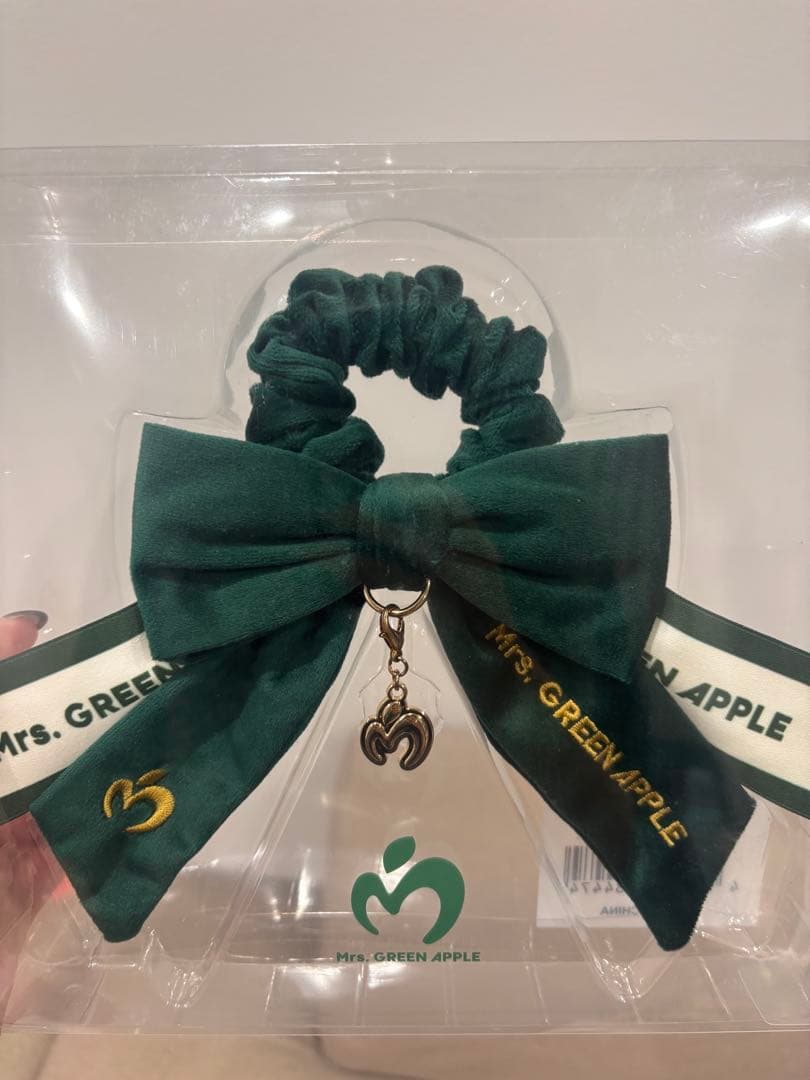 新品未使用　ペンライトリボン ミセスグリーンアップル