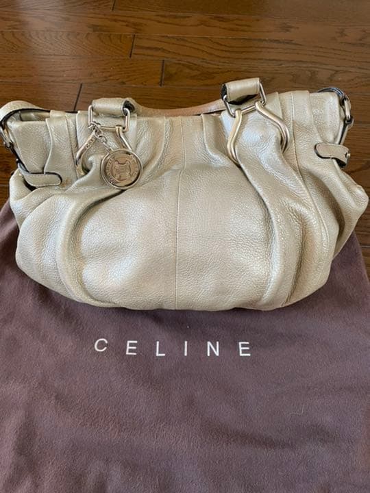 【Sale】CELINE（セリーヌ）ピロースモール