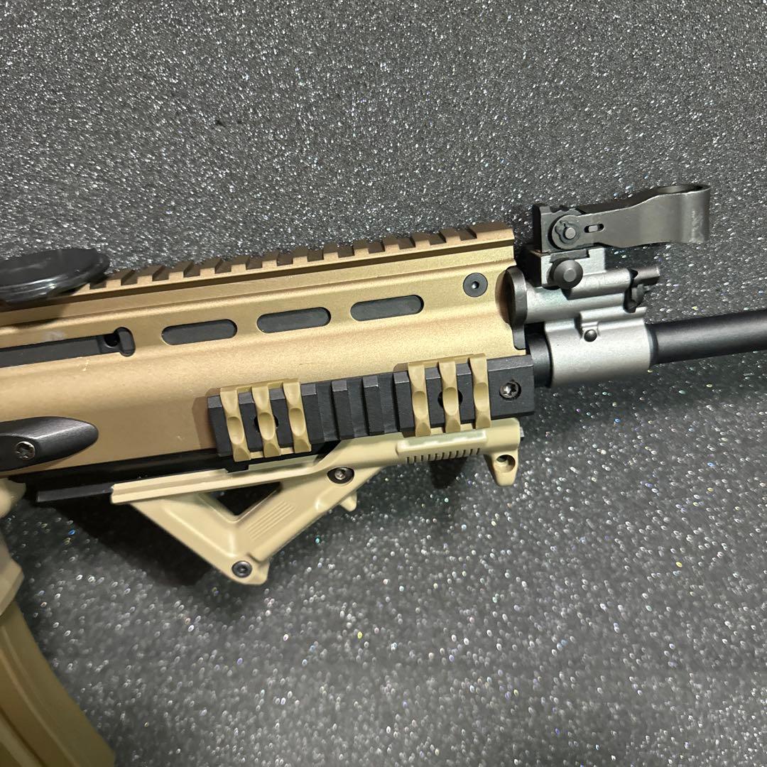 東京マルイ SCAR-L次世代電動ガン タンカラー スコープ付き