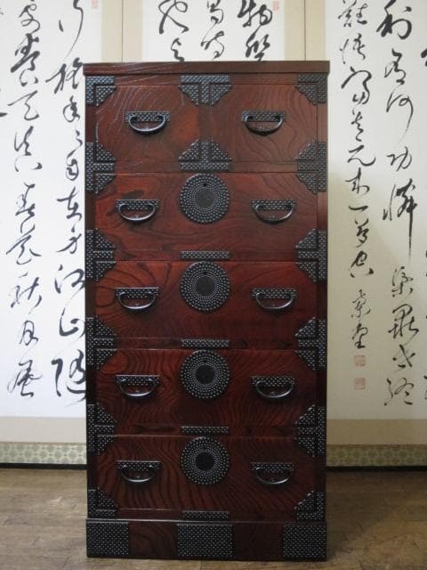 伝統工芸 欅材 拭き漆 南部鉄金具 №999 月雫8号 民芸 岩谷堂箪笥 鍵付き