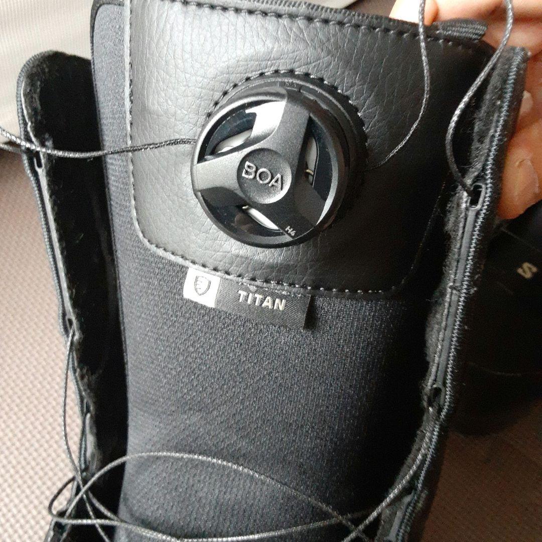 【TK151】SALOMON タイタン ボア 25cm