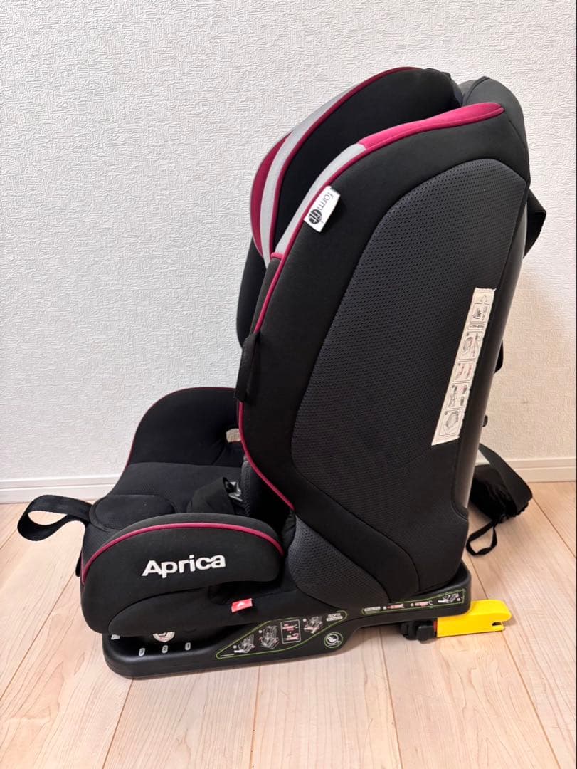 美品　アップリカ Aprica フォームフィット　ISOFIX チャイルドシート