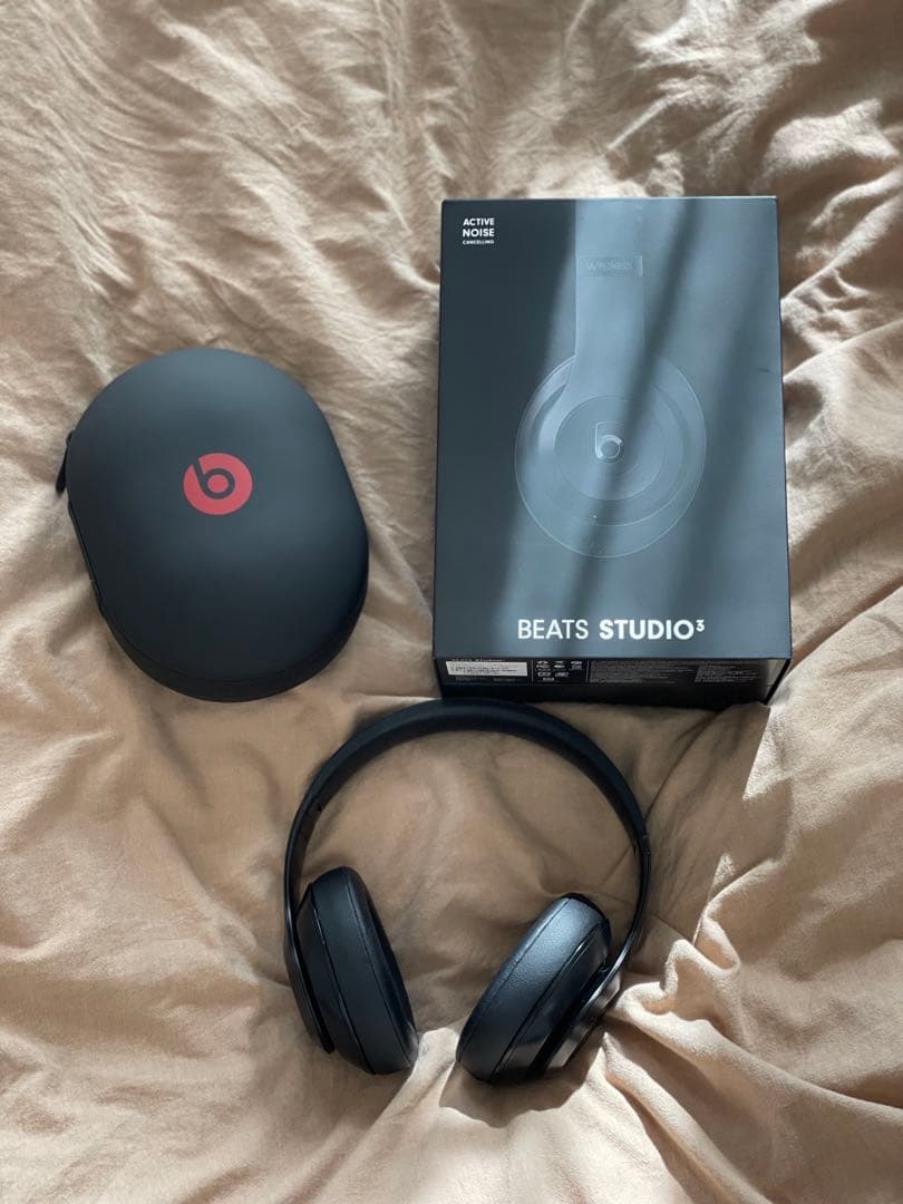 BEATS STUDIO3 ヘッドフォン
