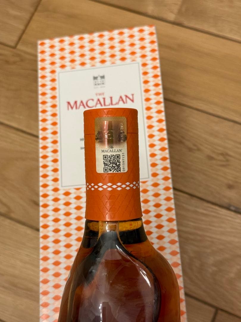 THE MACALLAN 18年 カラーエディション