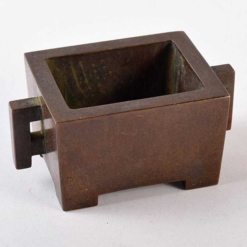 中国　大明宣徳年製　古銅　四方双耳香炉　馬槽爐　V　7933E