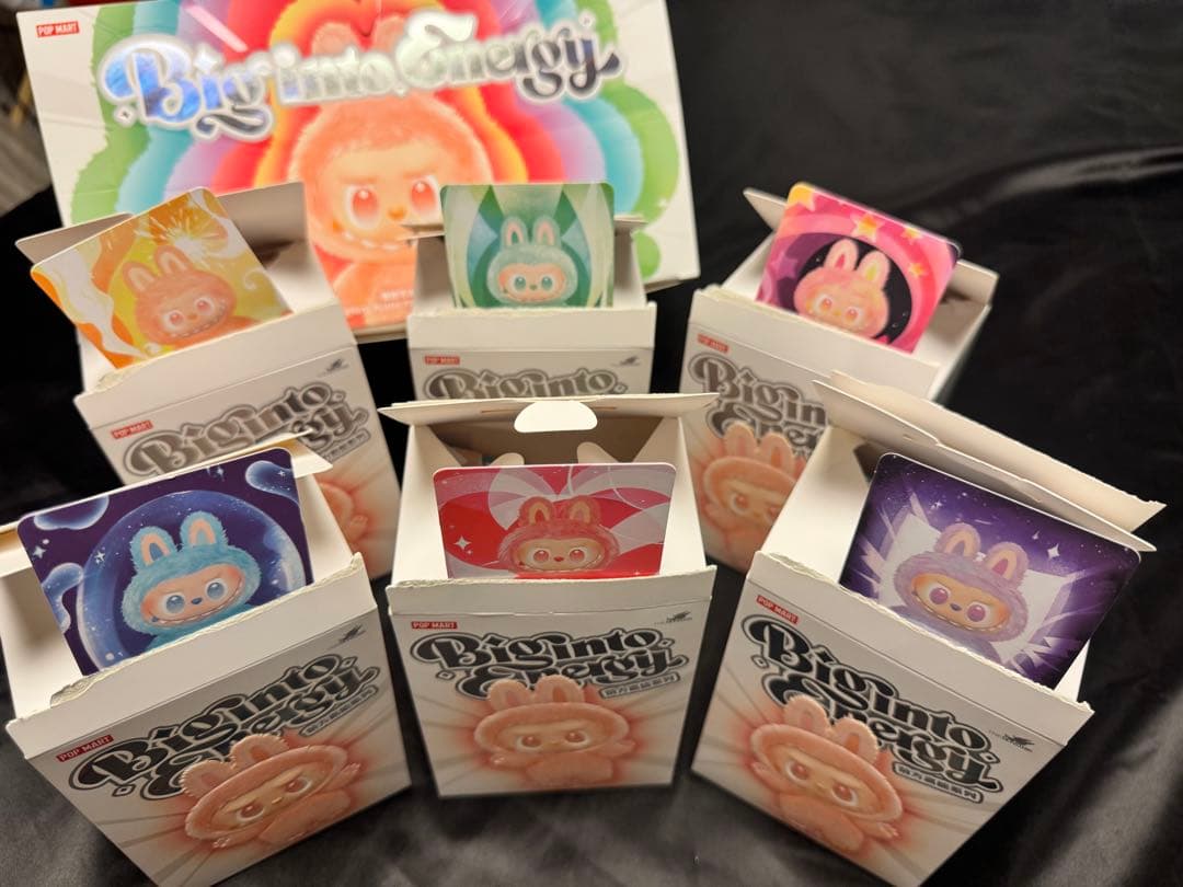 ラブブ BIG INTO ENERGY アソート（外箱のみ開封） エナジー