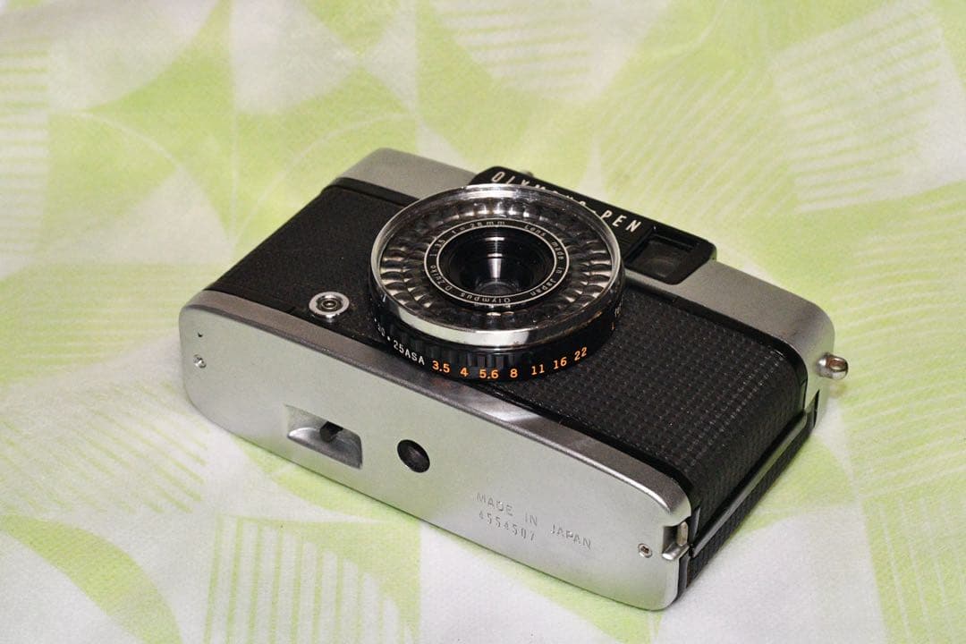《動作品》OLYMPUS PEN EE-3 a390