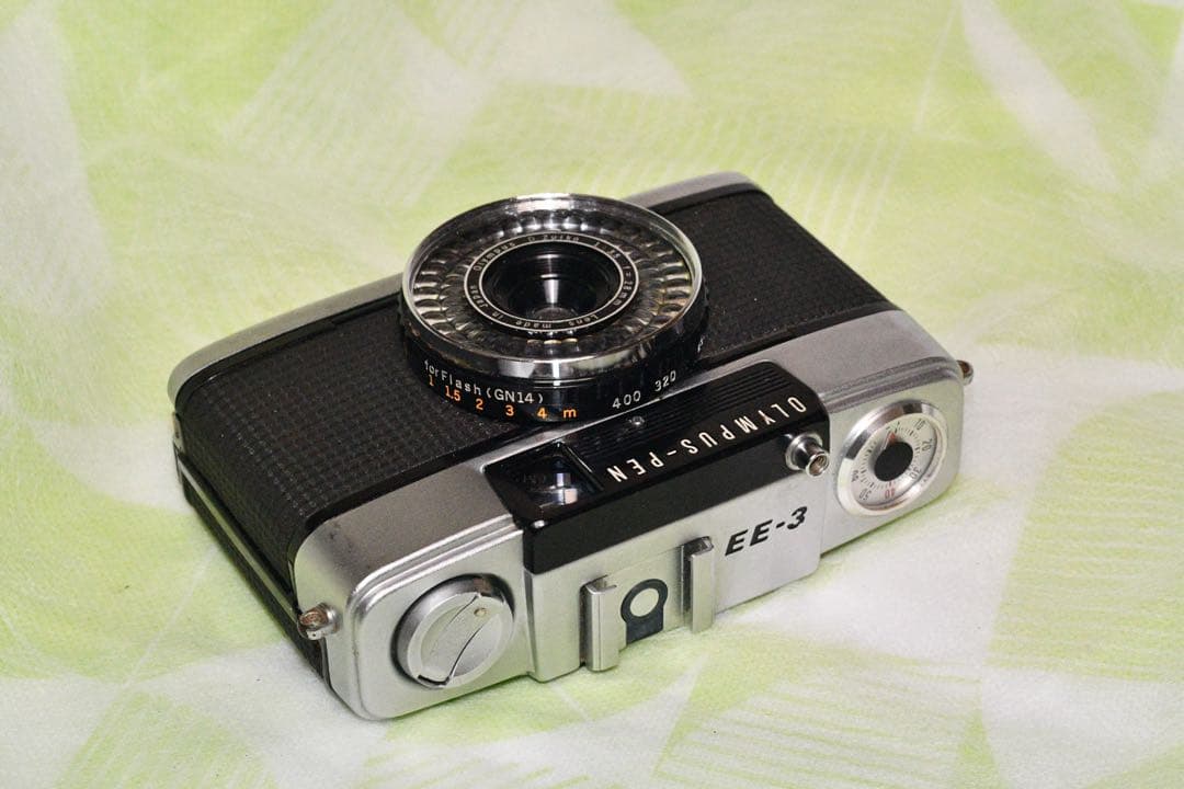 《動作品》OLYMPUS PEN EE-3 a390
