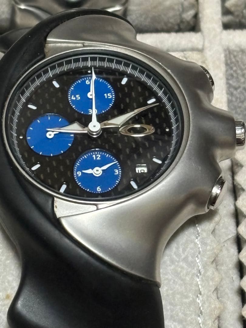 Oakley クロノグラフ 時計 黒/青