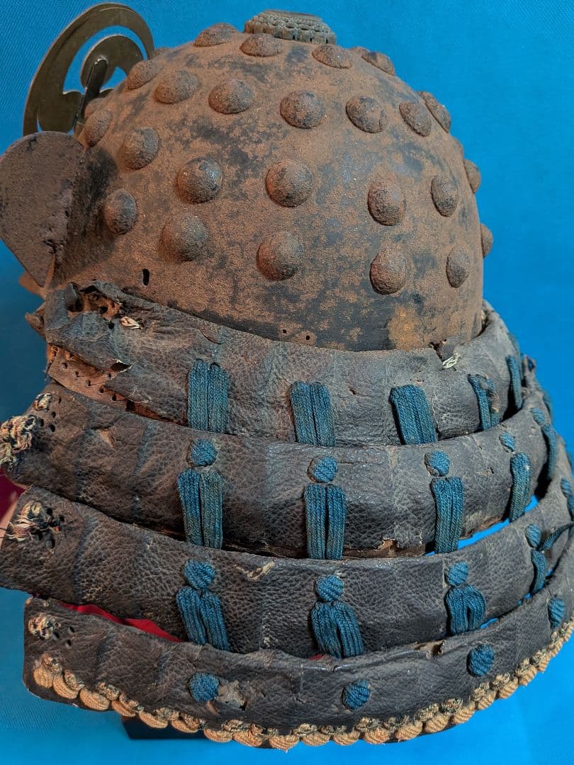 戦国時代極稀少博物館級１４６７〜１５６８年頃尾長巴御家紋前立武将厳星兜時代本歌兜